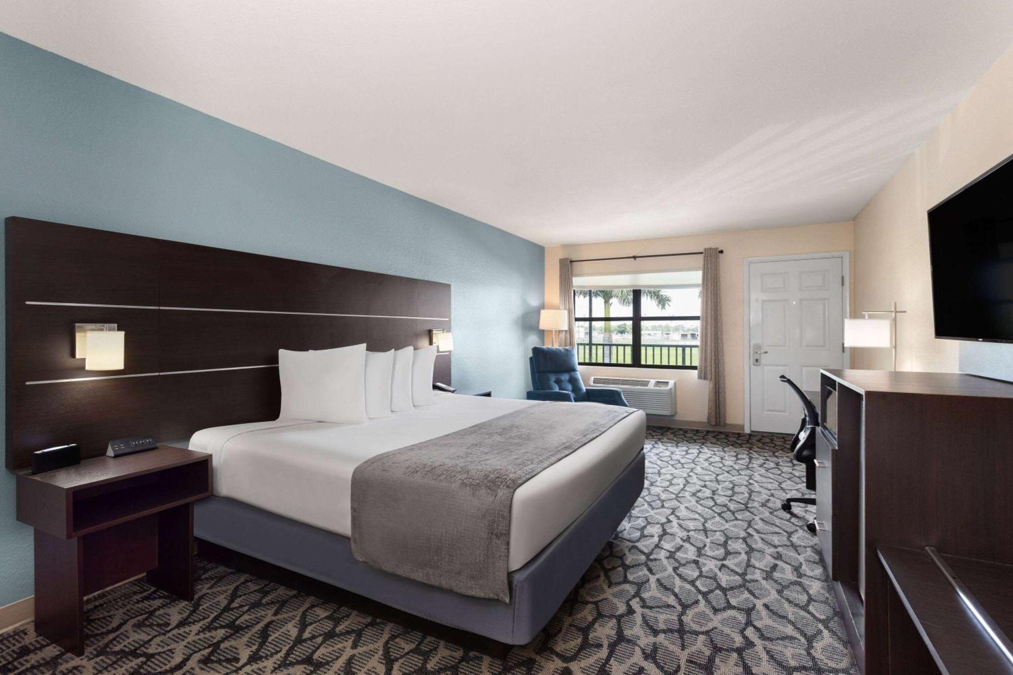 Hotel Baymont By Wyndham Punta Gorda/Port Charlotte Exteriér fotografie