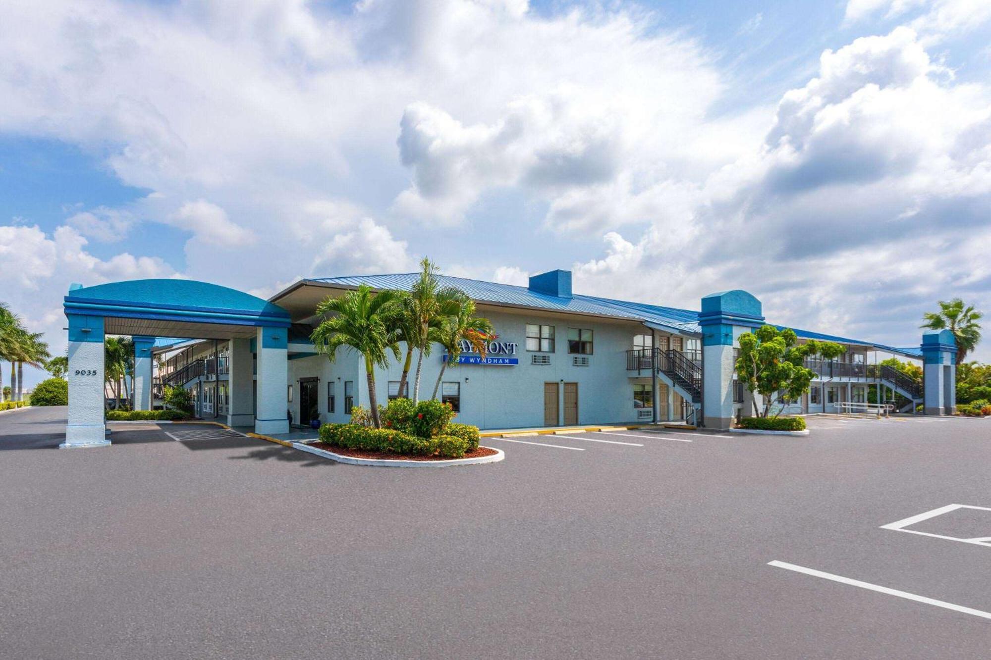 Hotel Baymont By Wyndham Punta Gorda/Port Charlotte Exteriér fotografie
