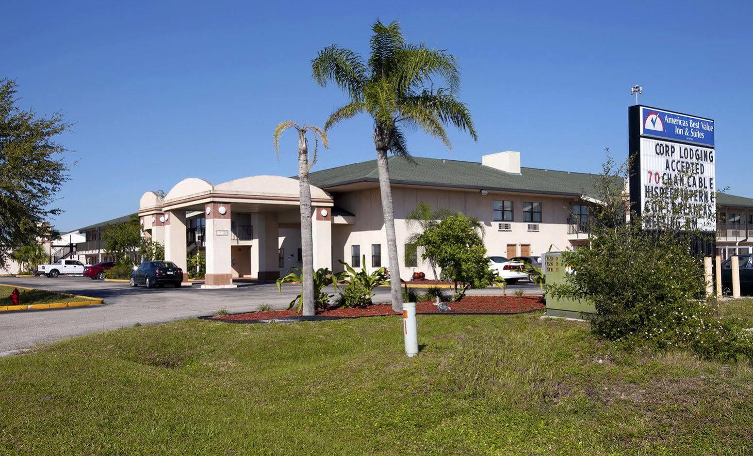 Hotel Baymont By Wyndham Punta Gorda/Port Charlotte Exteriér fotografie